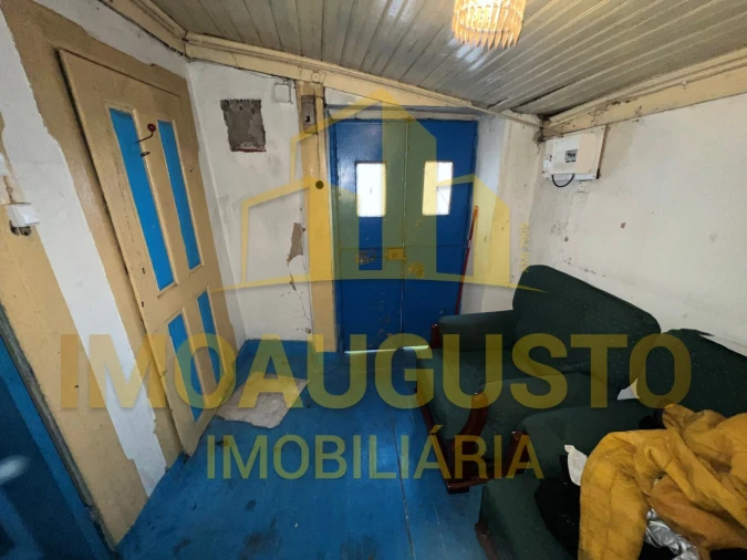 Moradia T2 para Venda em Pinhanços Foto 6