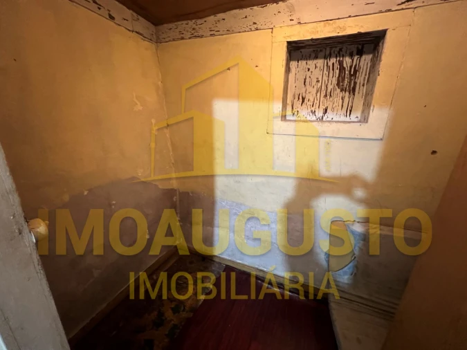 Moradia T2 para Venda em Pinhanços Foto 8