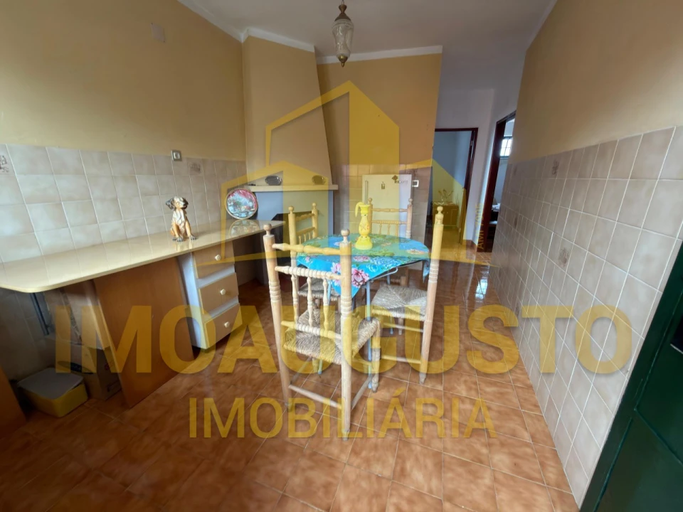 Moradia T3 para Venda em Cinco Vilas e Reigada Foto 3