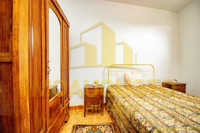 Moradia T3 para Venda em Cinco Vilas e Reigada