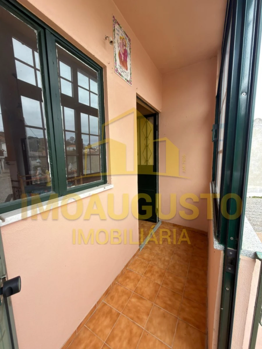 Moradia T3 para Venda em Cinco Vilas e Reigada Foto 2