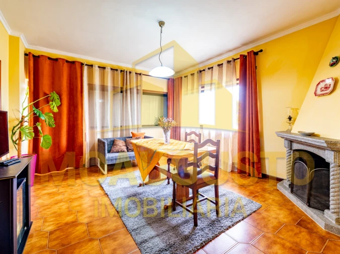 Moradia T4 para Venda em Santa Comba Foto 8