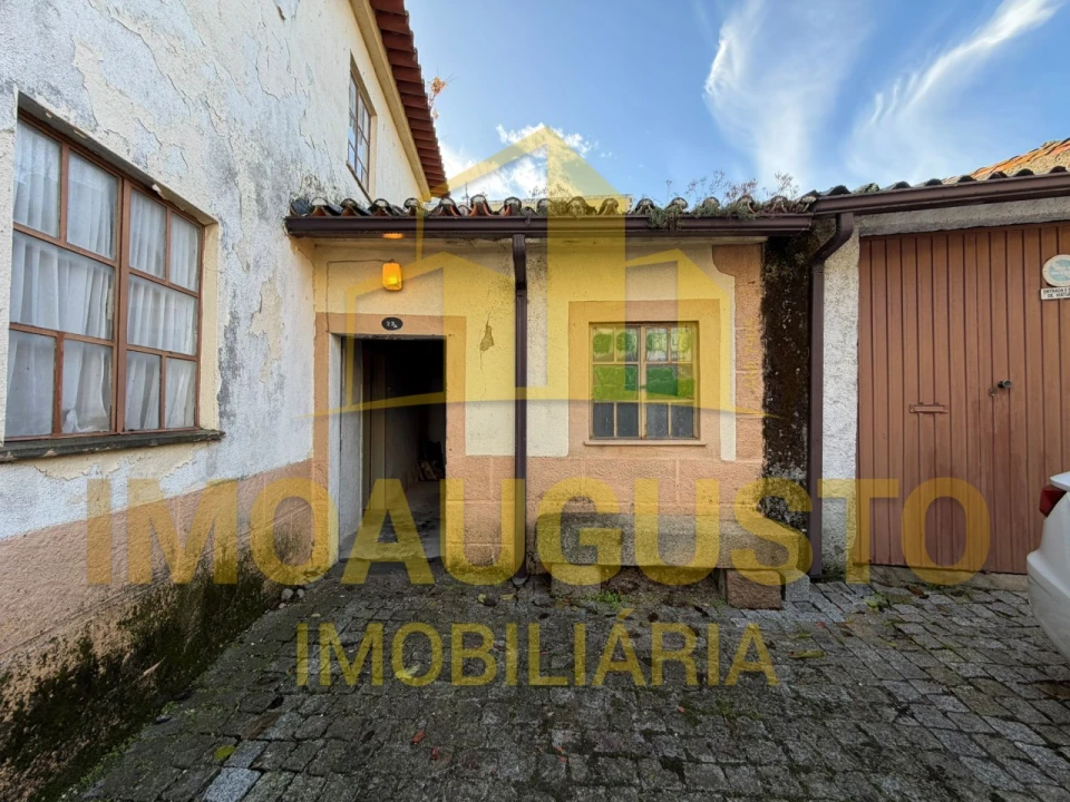 Moradia T2 para Venda em Escalhão Foto 2