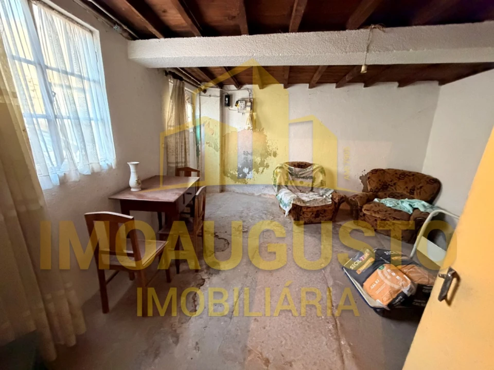 Moradia T2 para Venda em Escalhão Foto 7