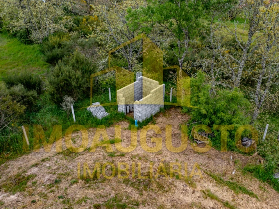 Terreno para Venda em Arrifana Foto 6