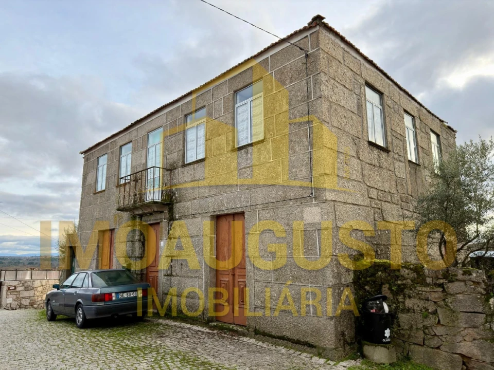 Moradia T4 para Venda em Jarmelo São Pedro Foto 1