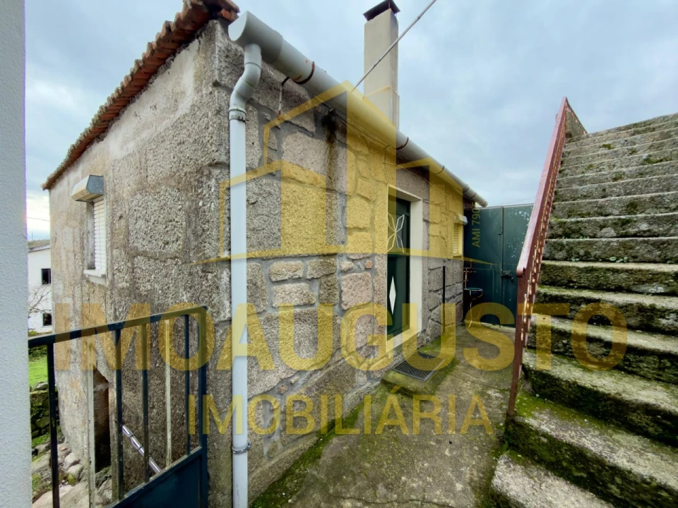 Moradia T4 para Venda em Jarmelo São Pedro Foto 2