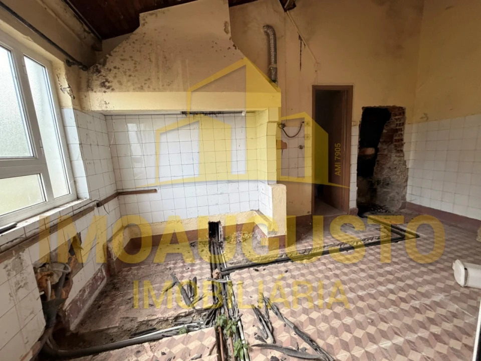 Moradia T3 para Venda em São Paio Foto 44