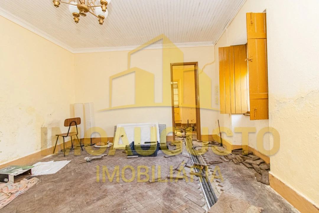Moradia T3 para Venda em São Paio Foto 40