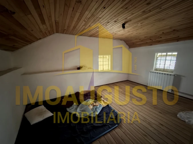 Moradia T3 para Venda em São Paio Foto 49