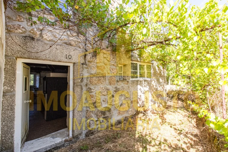 Moradia T3 para Venda em São Paio Foto 22