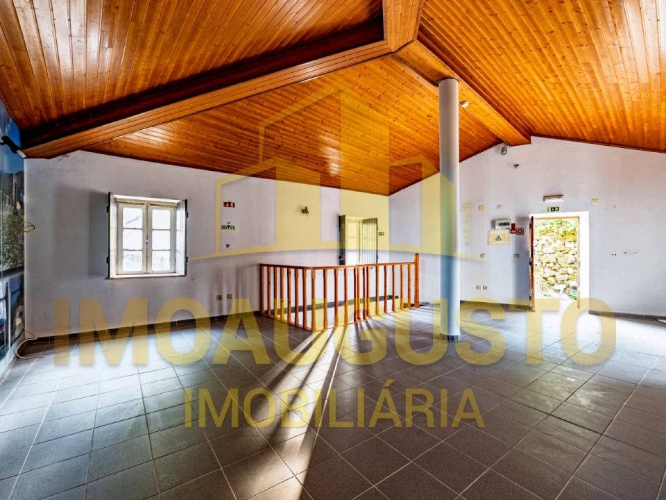 Moradia T3 para Venda em Folgosinho Foto 6