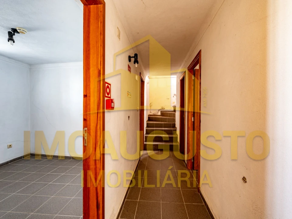 Moradia T3 para Venda em Folgosinho Foto 7