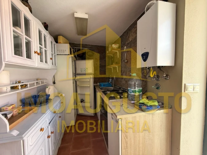 Moradia T4 para Venda em Manteigas (São Pedro) Foto 3