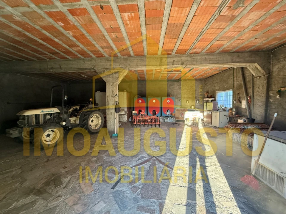 Moradia T3 para Venda em Marialva Foto 10