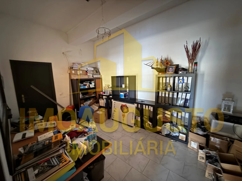 Loja para Venda em Guarda Foto 6