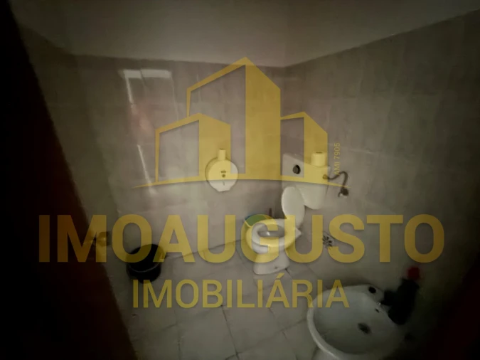 Loja para Venda em Guarda Foto 8