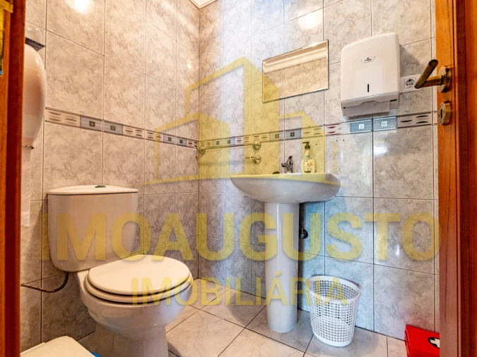 Loja para Venda em Pinhel Foto 6