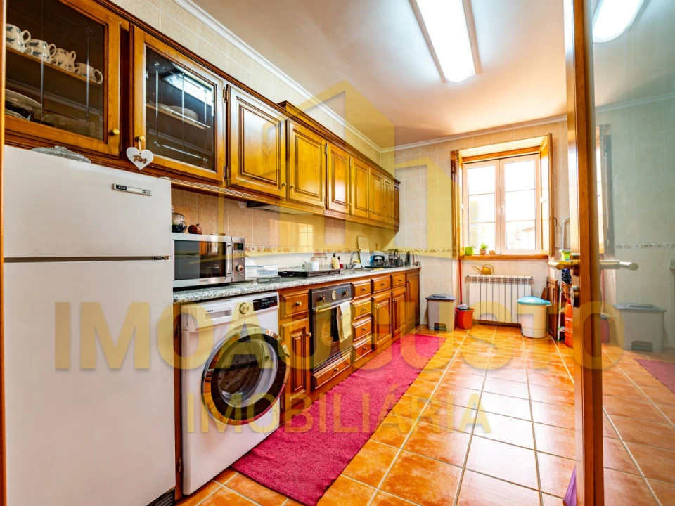 Apartamento T3 para Venda em Pinhel Foto 1