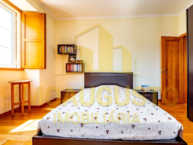 Apartamento T3 para Venda em Pinhel Foto 8