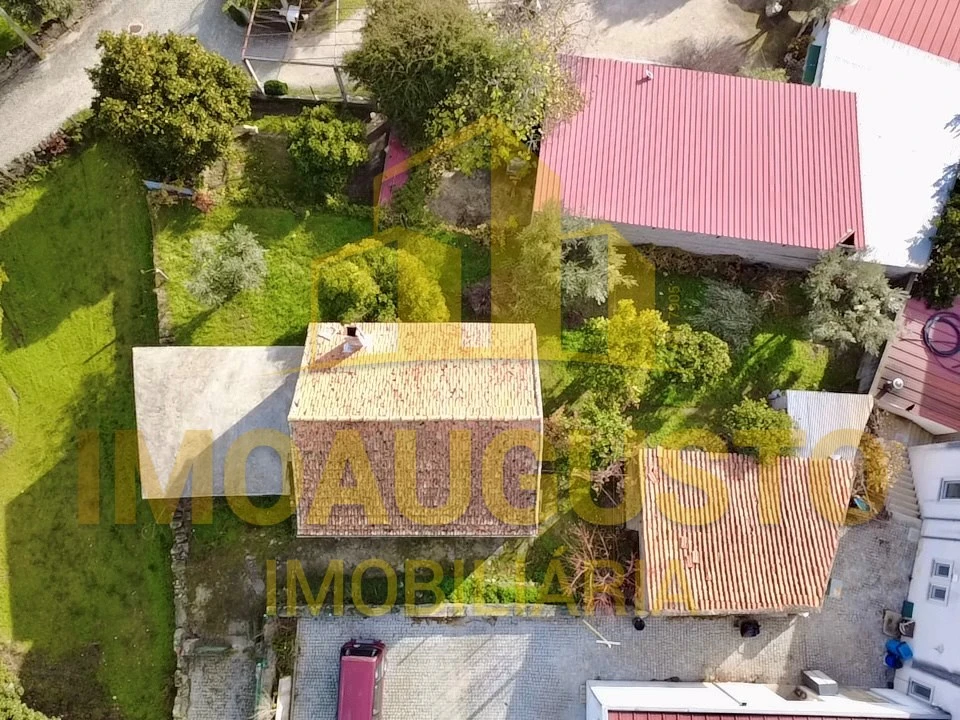 Moradia T3 para Venda em Bendada Foto 3