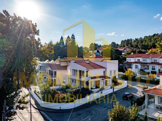 Moradia T5 para Venda em Guarda Foto 2