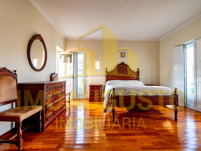 Moradia T5 para Venda em Guarda Foto 22