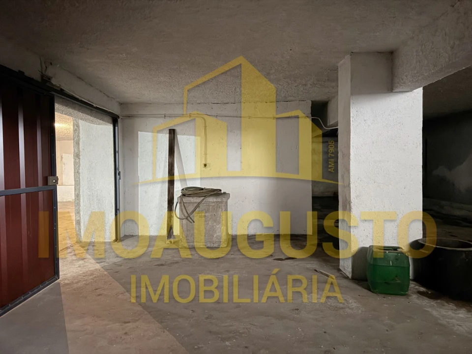 Garagem para Venda em Guarda Foto 6
