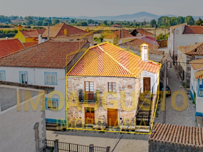 Moradia T3 para Venda em Cinco Vilas e Reigada Foto 2