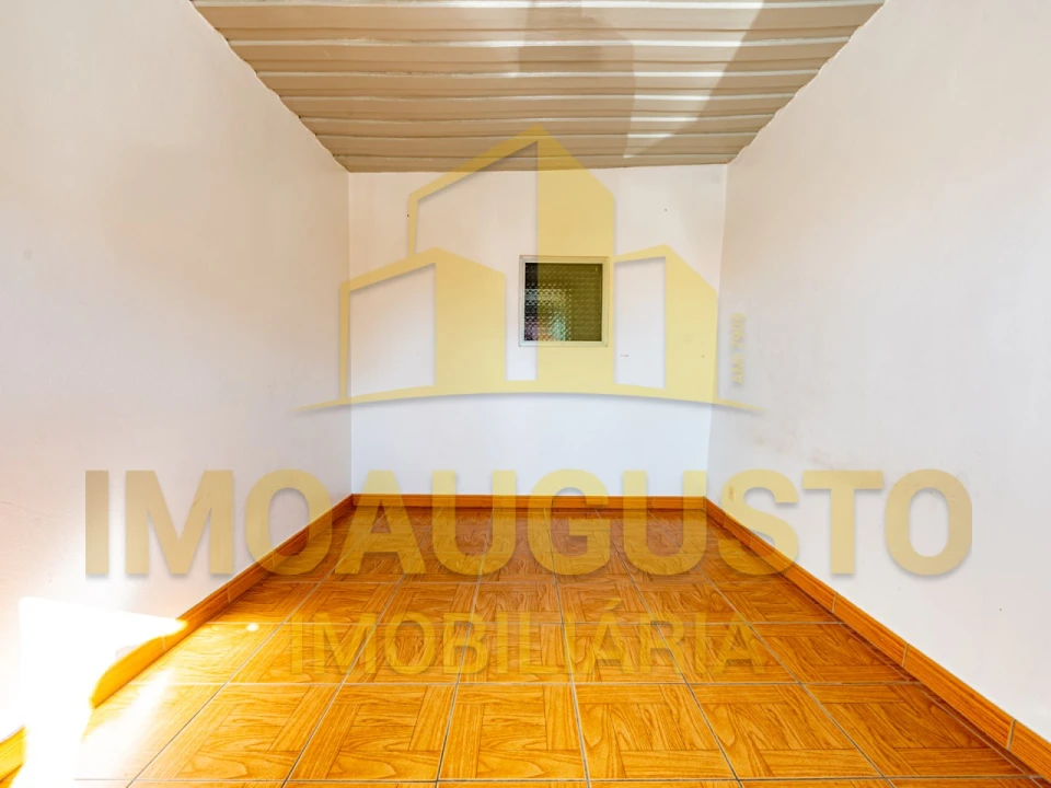 Prédio para Venda em Guarda Foto 9