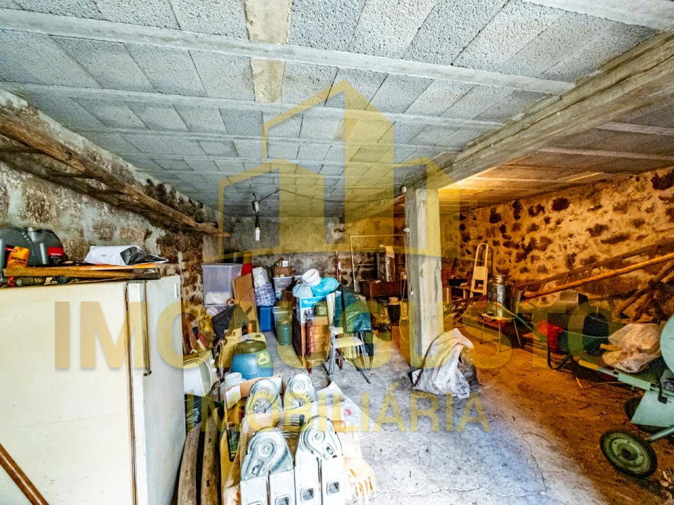 Moradia T2 para Venda em Aldeia Viçosa Foto 15