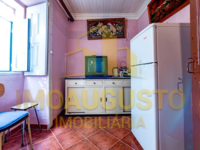 Moradia T2 para Venda em Aldeia Viçosa Foto 8