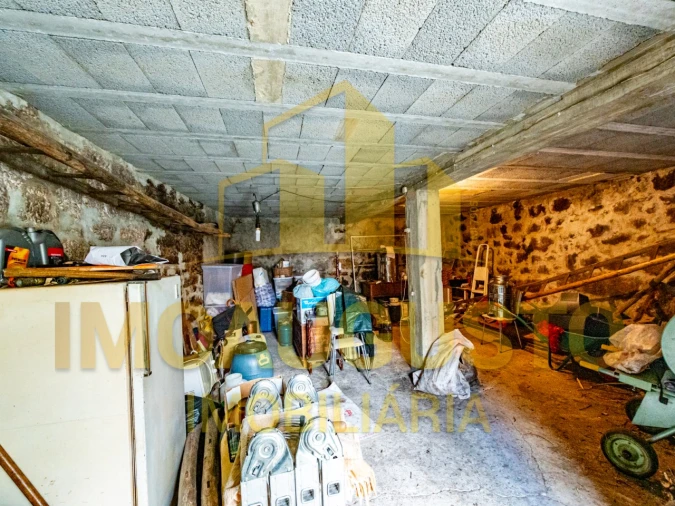 Moradia T2 para Venda em Aldeia Viçosa Foto 15