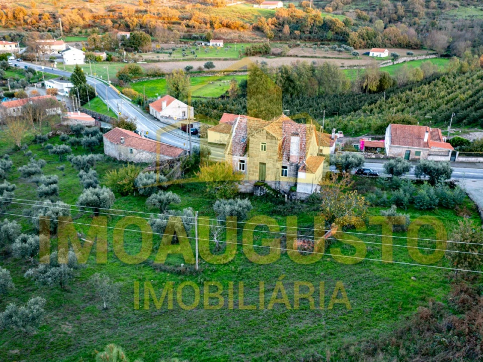 Moradia T7 para Venda em Cortiçô da Serra, Vide Entre Vinhas e Salgueirais Foto 2