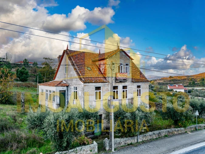 Moradia T7 para Venda em Cortiçô da Serra, Vide Entre Vinhas e Salgueirais Foto 1
