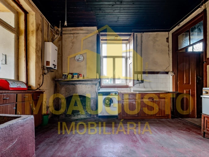 Moradia T7 para Venda em Cortiçô da Serra, Vide Entre Vinhas e Salgueirais Foto 3