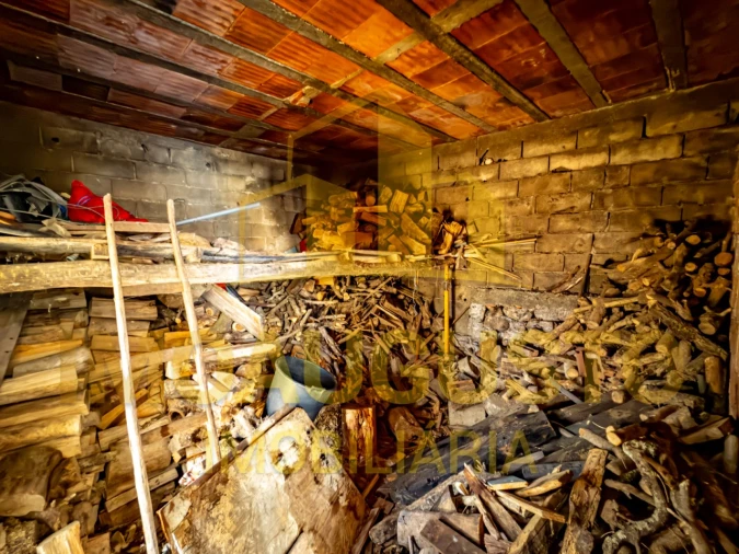 Moradia T4 para Venda em Rapa e Cadafaz Foto 24