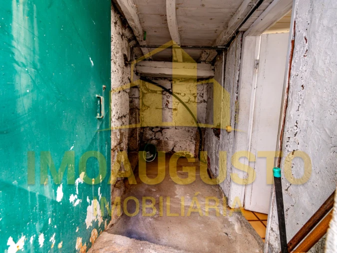 Moradia T3 para Venda em Aldeia Viçosa Foto 17