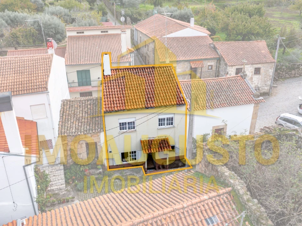 Moradia T3 para Venda em Faia Foto 1