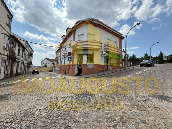 Loja para Arrendamento em Guarda