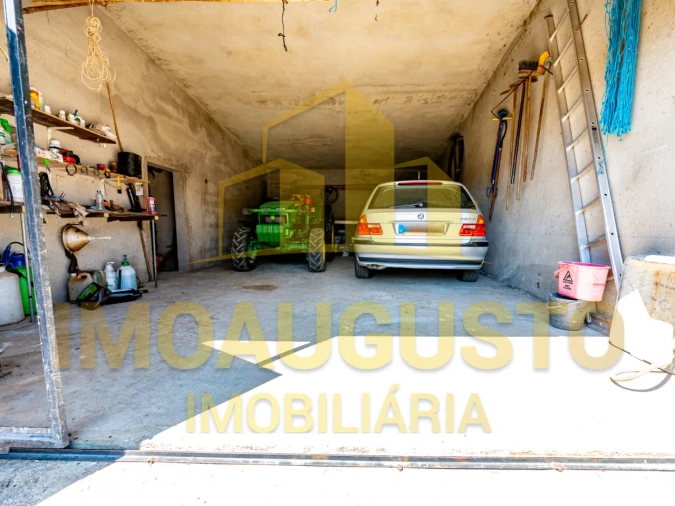 Moradia T5 para Venda em Vermiosa Foto 39