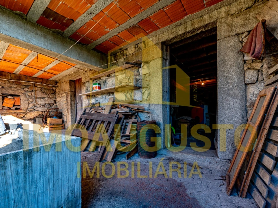 Moradia T4 para Venda em Cortiçô e Vila Chã Foto 11