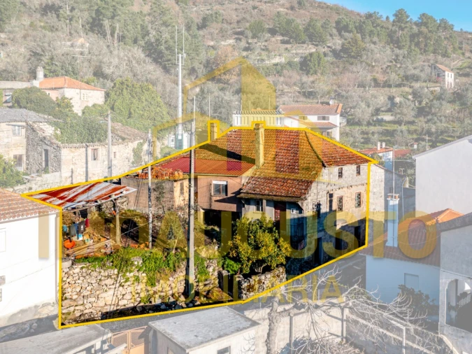 Moradia T4 para Venda em Cortiçô e Vila Chã Foto 1