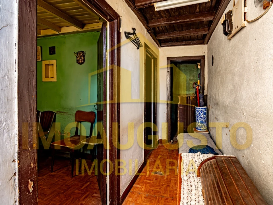 Moradia T2 para Venda em Lajeosa do Mondego Foto 2