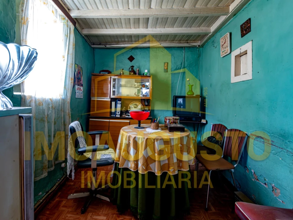 Moradia T2 para Venda em Lajeosa do Mondego Foto 3