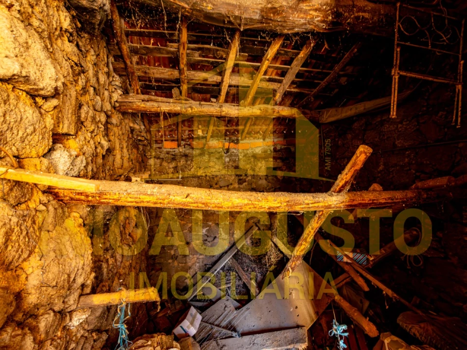 Moradia T2 para Venda em Lajeosa do Mondego Foto 11