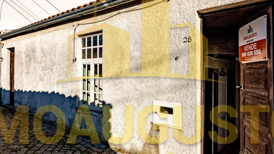 Moradia T2 para Venda em Lajeosa do Mondego