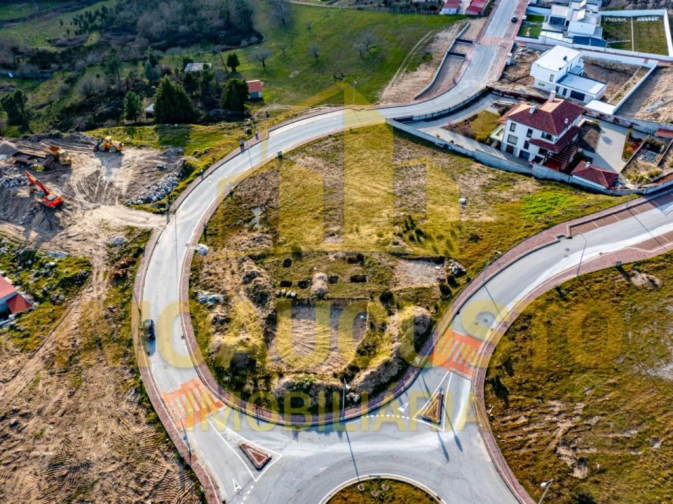 Terreno para Venda em Guarda Foto 3