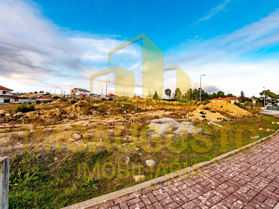 Terreno para Venda em Guarda Foto 7