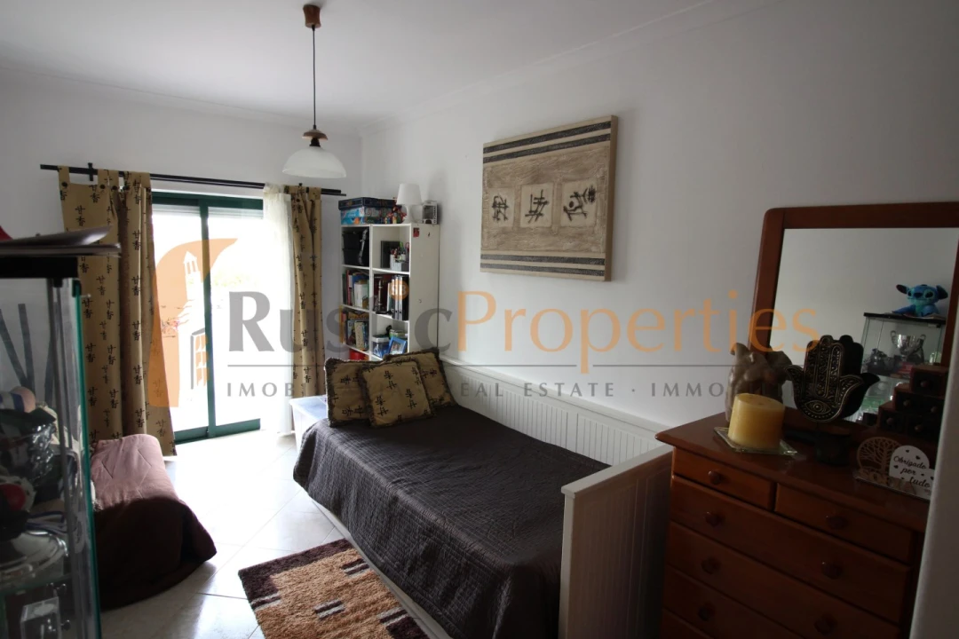 Moradia T3 para Venda em São Brás de Alportel Foto 3